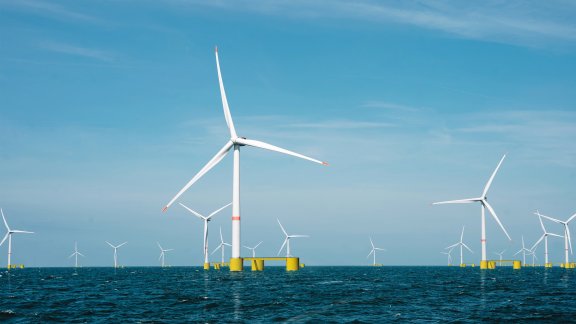 Image for Ekwil of floating offshore wind farm